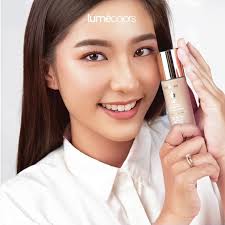 Sudah dapatkan shade pilihanmu Lumenials? Foundation Lumecolors hadir  dengan 3 shade pilihan. Light untuk kulit terang, Neutral untuk kulit  kuning langsat, dan Sand untuk kulit eksotis/sawo matang. Keunggulan True  Match Colornya memberikan