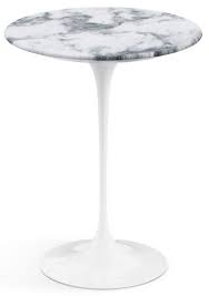 Livraison gratuite dans l'union européenne. Saarinen Table Basse Ronde De Marbre Knoll Milia Shop