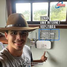 Separamos algumas dicas simples que vão te ajudar a manter o seu Roteador,  Modem, computador, celular e outros aparelhos seguros De Raios e  Relâmpagos! Confira... 1