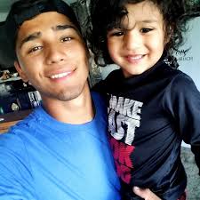 David Mandujano's Instagram, Twitter & Facebook