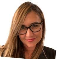 Ellen Ramirez's Instagram, Twitter & Facebook