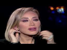 لقب السيدة الأولى هو لقب يتم إطلاقه على زوجة الرئيس أو الحاكم في الدولة خلال فترة حكمه التي تختلف من دولة لأخرى بحسب نظام الحكم فيها، وهذا اللقب من الألقاب التي تم استحداثها في القرن التاسع عشر، حيث. Ø±ÙŠÙ‡Ø§Ù… Ø³Ø¹ÙŠØ¯ Ø´ Ù„Øª Ù…Ù†Ø§Ø®ÙŠØ±ÙŠ 3 Ù…Ø±Ø§Øª ÙÙŠ Ø´Ù‡Ø± Beirutcom Net