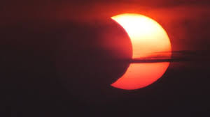 Amazing Night Sky Photos By Stargazers November 2013 Gallery Solar Eclipse Facts Solar Eclipses Solar Eclipse Activity