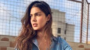 Rhea chakraborty tries to prove that sushant singh rajput did not like his family, releases chat messages with him. Rhea Chakraborty To Hc Dismiss Plea By Sushant Singh Rajput S Sisters For Quashing Fir Against Them India News The Indian Express