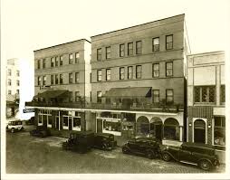 The Empire Was One Of A Series Of Large Brick Hotels Built In The City Center Between 1910 And 1930 In 2020 Empire Hotel Downtown Orlando Hotel Building