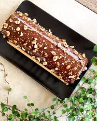 Buche De Noel Au Chocolat Noisette Et Meringue Little Praline Recette Dessert Noel Buche De Noel Chocolat Buche De Noel