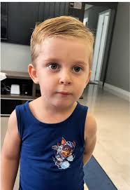 Tia Dando Nome Pro Sobrinho