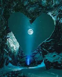 Wow Love This Beautiful Moon Heart In Nature Nature Photography