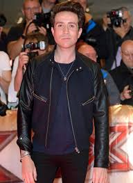 Nick grimshaw has announced that he is leaving bbc radio 1 after 14 years. X Factor S Nick Grimshaw Shows Off Identical Sister Daily Star