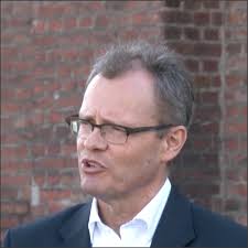 Tim Perkovic im Gespräch mit Dr. Michael Heidinger