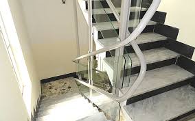 Il montascale. Una soluzione per il superamento delle barriere ...