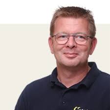 Nieuwe job! Na 3 mooie jaren bij Fleurbaaij Totaal Afbouw is het tijd voor  wat anders. Met plezier kijk ik terug op de afgelopen jaren, hierbij wil ik  uiteraard mijn collega's bedanken.