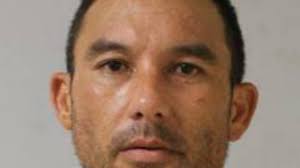 Police: Naked assailant attacks 3 neighbors