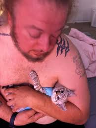 Chillen HARD! He shows us everyday, how to live RENT FREE!