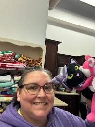 Who does that? Sassy & spoilt cat in salad plate