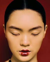 RED:红, 红色是视觉效果最强烈的颜色，拥有凌驾于一切色彩之上的力量！如此热情的色彩跃上脸庞，在光影幻变中透着神秘与不羁，最纯粹的诱惑力即刻迸发！,  Available in Citta Bella August 21' Issue., Styling & Art Direction: Colin  Sim @colinsim, Photography: Eric Chow @ericblink, ...