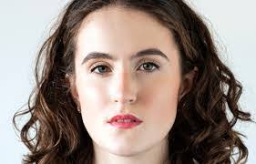 Ingrid Davidson's Instagram, Twitter & Facebook