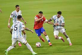 In the current club inter played 2 seasons, during this time he played 79 matches and scored 11 goals. Alexis Sanchez Se Perdera El Duelo Contra Argentina Por Copa America
