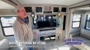 Bayou outdoor supercenter ile messenger'da iletişime geç. 2021 Flagstaff Classic 832flsb Travel Trailer For Sale In Bossier Near Shreveport Louisiana Youtube
