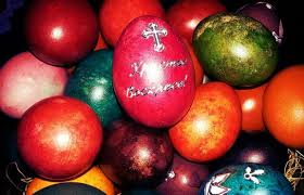 Христос възкръсва на третия ден, след като е разпънат на кръст и погребан. Hristos Voskrese Chestit Velikden Na Vsichki Teenproblem Net