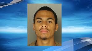 Teen pleads guilty for trying to stab friend to death in park