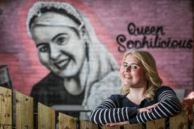 Sophy Mitchell: Dundee woman enjoys 31st birthday before chemotherapy