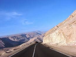 Pan American Highway Voie Pour L Amerique Du Sud Des Routards Debutants La Partie Sud Americaine Commence A Environ 40 Km Sous Dangerous Roads Chile Puerto