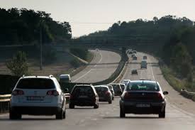 Ce se interzice pe autostrada? Un Nou Weekend Aglomerat La Mare Infotrafic Se CirculÄƒ In ColoanÄƒ Pe Autostrada Soarelui Sensul Spre Litoral