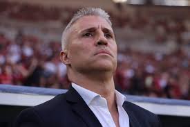 Crespo se emociona ao falar da classificacão do São Paulo