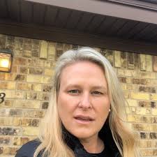 343 Oakwood Lane, Hewitt, Texas is For...