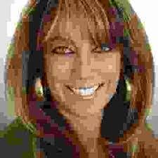 Laura Lynde's Instagram, Twitter & Facebook