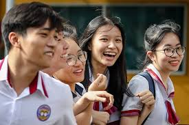 Các bạn có thể tham khảo thêm điểm chuẩn đại học duy tân năm 2019, 2018, 2017 để ra mục tiêu. Bodj9uahif Pbm