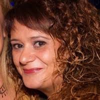 60+ perfiles de «Esther Gálvez»