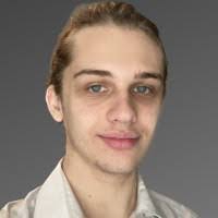 Aidan Middleton's Instagram, Twitter & Facebook