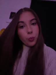 Jag Är Beroende Av Parfymer Och Smink