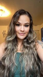 Ashley Morrison's Instagram, Twitter & Facebook