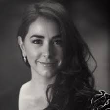 Eva Renaud, trad. a.