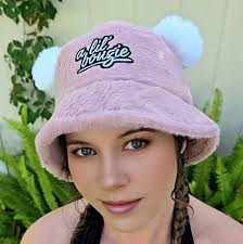 Trippy Fuzzy Bucket Hat