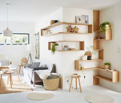 Epouser Les Angles Et Arrondir Les Coins Rangement Ideesdeco Bibliotheque Murale Design Deco Salon Deco Maison