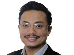 Melaka ketika itu bukan saja didatangi pelbagai etnik dari nusantara (kepulauan melayu), malah pelbagai bangsa dari berbagai tempat di dunia seperti parsi, arab, india, china, burma dan kemboja (champa). Majlis Tindakan Ekonomi Melayu Mtem Sinar Harian