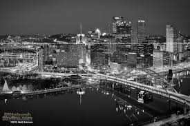 Black And White Skyline Pittsburgh In Black And White Pittsburghskyline Com Pittsburgh Skyline Pittsburgh City Pittsburgh