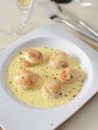 Recette Noix De Saint Jacques Au Champagne En Video Recette Recettes De Cuisine Recette Cuisine