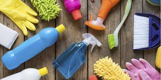 Kebersihan faktor penting dalam kesehatan, terutama untuk menjaga agar tetap sehat. Cukup 5 Alat Untuk Membersihkan Rumah Blog Ruparupa