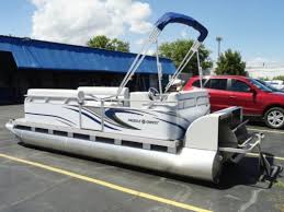 17 Paddle Qwest Pedal Powered Pontoon Boat W Large Drive Wheel Fast See Video Pontoon Boat Pontoon Pedal Boat