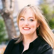 Mandy Couch (@MandyMCouch)