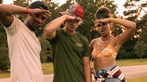 Staffel der serie outer banks. Outer Banks Action Sommer Abenteuer Trailer Bilder Zu Staffel 2 Netzwelt