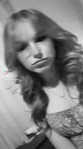 ✩ℰ𝓁𝓁𝒶✩ (@ella.forreststaar)’s videos with original sound