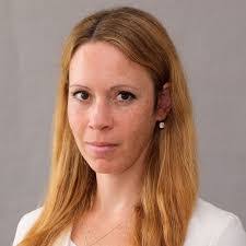 Anna Fee's Instagram, Twitter & Facebook