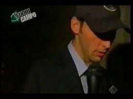 Per capirlo bisogna ricostruire un attimo la situazione di quel maggio del 2002, perché c'è dell'incredibile, dell'assurdo e dell'improbabile, in quanto è accaduto. Materazzi Rosica Come Un Castoro Post 5 Maggio 2002 Youtube