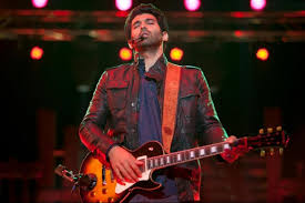 Aashiqui 2 Photos Hd Images Pictures Stills First Look Posters Of Aashiqui 2 Movie Filmibeat This movie is based on action. aashiqui 2 photos hd images pictures